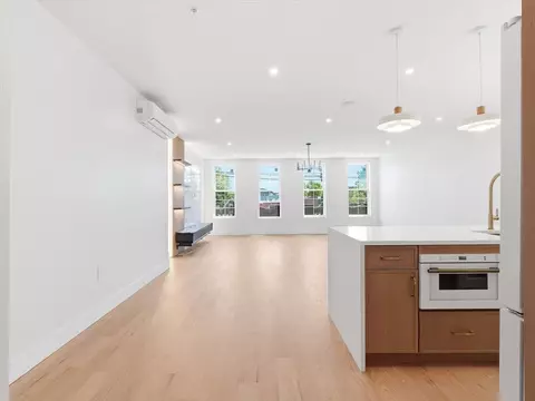 1123 Summit Ave #3, Jersey City, NJ 07307