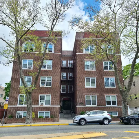 7411 Blvd E #101, North Bergen, NJ 07047