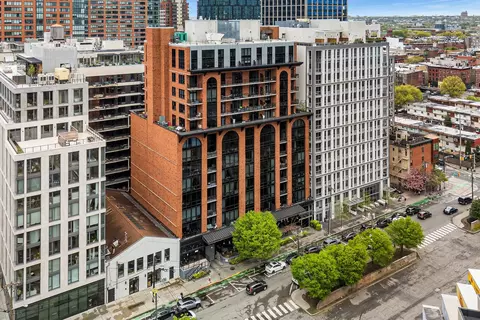 159 2nd St #1104, Jersey City, NJ 07302