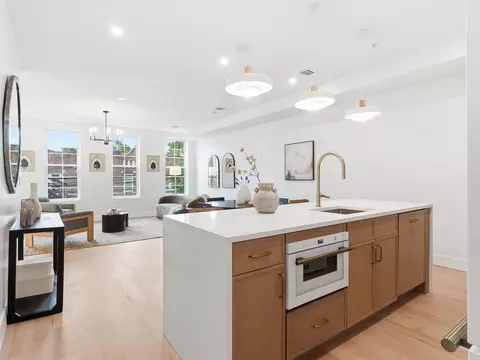 1123 Summit Ave #2, Jersey City, NJ 07307