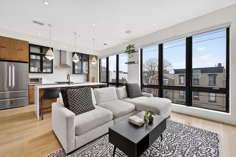 339 Palisade Ave #3, Jersey City, NJ 07307