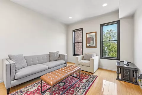 209 Webster Ave #3R, Jersey City, NJ 07307