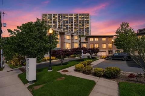 200 Laird Ave #204, Cliffside Park, NJ 07010