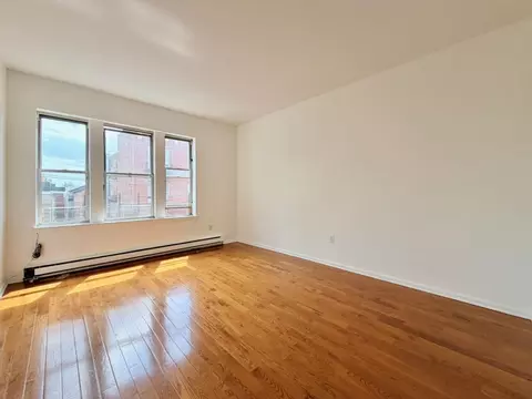 192 Clinton Ave #3H, Jersey City, NJ 07304