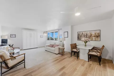 6040 Blvd E #9N, West New York, NJ 07093