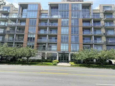 8125 River Rd #C3, North Bergen, NJ 07047