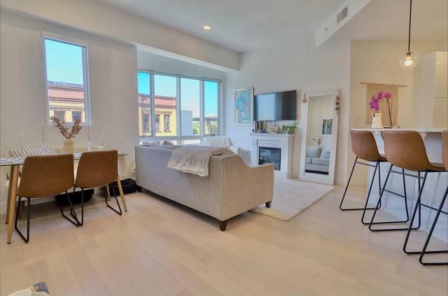 332 Newark Ave #4A, Jersey City, NJ 07302