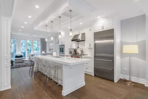 735 Bloomfield St, Hoboken, NJ 07030