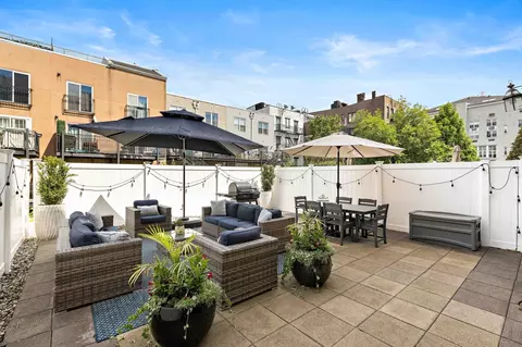 725 Jefferson St #2, Hoboken, NJ 07030