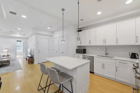 838 Park Ave #2, Hoboken, NJ 07030