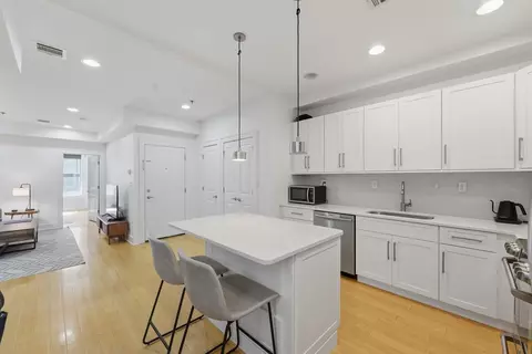 838 Park Ave #2, Hoboken, NJ 07030
