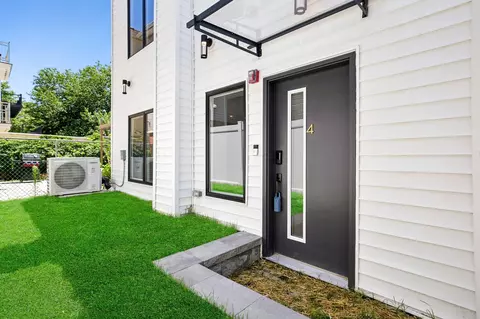 105 Laidlaw Ave #FOUR, Jersey City, NJ 07306