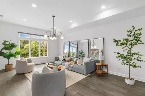 627 Gregory Ave, Weehawken, NJ 07086