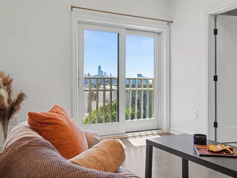 974 Summit Ave #408, Jersey City, NJ 07307