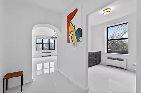 104 Palisade Ave #201, Jersey City, NJ 07306