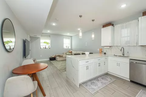 84 Ferry St #1, Jersey City, NJ 07307