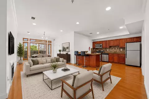 255 Broadway #206, Bayonne, NJ 07002