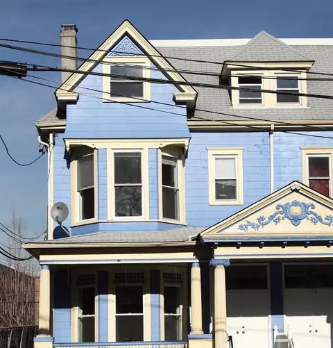 26 Emory St, Jersey City, NJ 07304