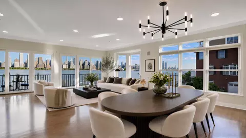 444 Albany Ct, West New York, NJ 07093