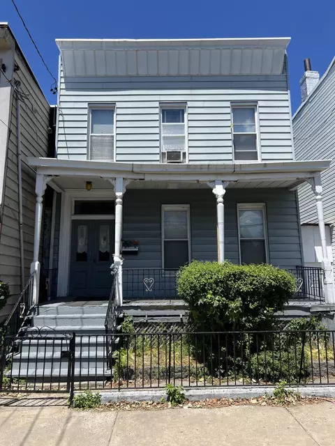 5 Milton Ave, Jersey City, NJ 07307