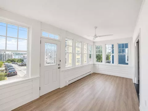 528 Undercliff Ave, Edgewater, NJ 07020 photo 2