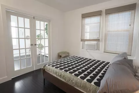 Bedroom - 528 Undercliff Ave, Edgewater, NJ 07020 photo 2 of 4