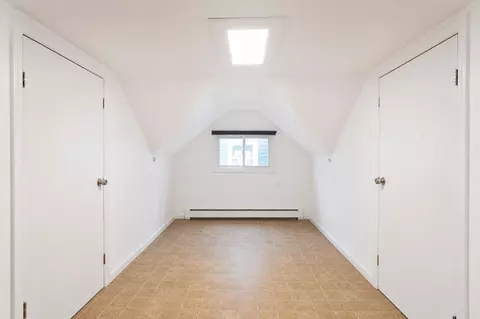Bedroom - 528 Undercliff Ave, Edgewater, NJ 07020 photo 4 of 4
