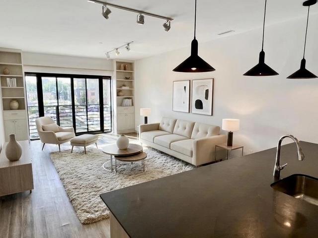 391 Palisade Ave #402, Jersey City, NJ 07307