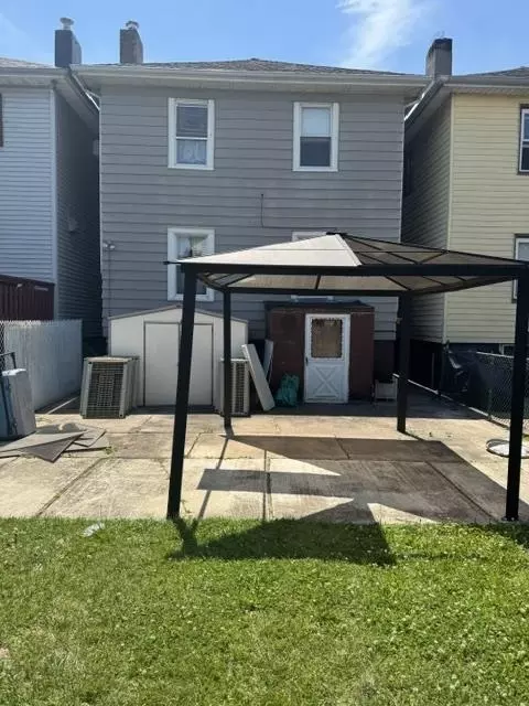 172 Centre Ave, Secaucus, NJ 07094 photo 2