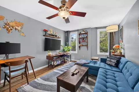 330 Monroe St #2R, Hoboken, NJ 07030