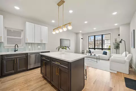 279 Pearsall Ave #1, Jersey City, NJ 07305