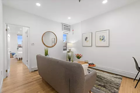 110 Washington St #6, Hoboken, NJ 07030