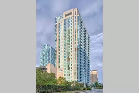 20 Newport Pkwy #306S, Jersey City, NJ 07310
