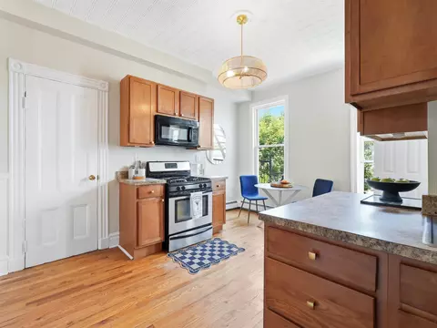 198 Bowers St #2, Jersey City, NJ 07307
