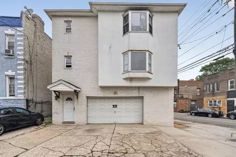 115 Old Bergen Rd, Jersey City, NJ 07305