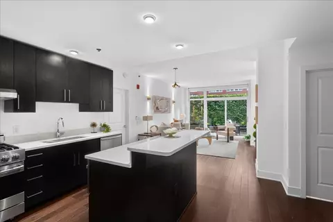 1100 Maxwell Ln #422, Hoboken, NJ 07030