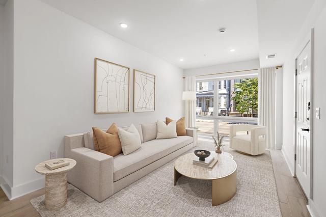 1001 Summit Ave #1, Jersey City, NJ 07307