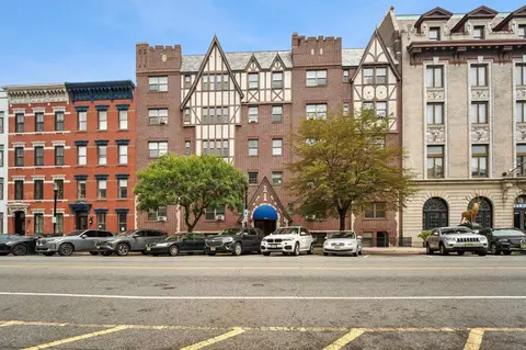 1015 Washington St #46, Hoboken, NJ 07030