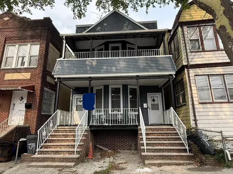 198 Neptune Ave, Jersey City, NJ 07305