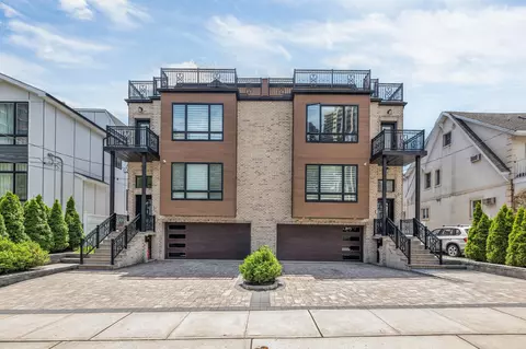 34 Lafayette Ave, Cliffside Park, NJ 07010