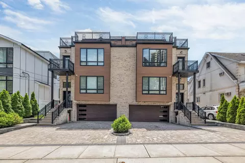 34 Lafayette Ave, Cliffside Park, NJ 07010