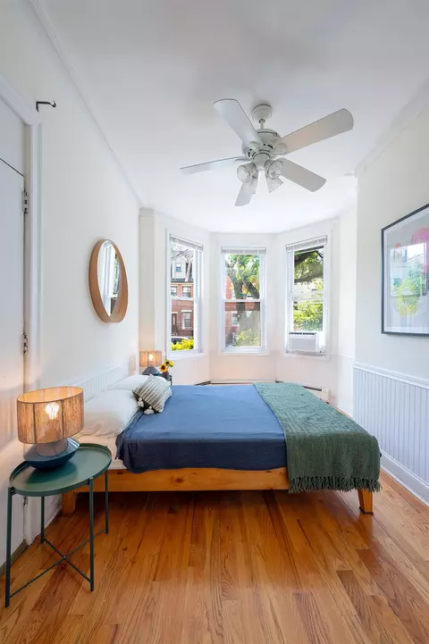 314 4th St #1, Jersey City, NJ 07302