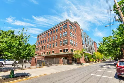 234 10th St #511, Jersey City, NJ 07302