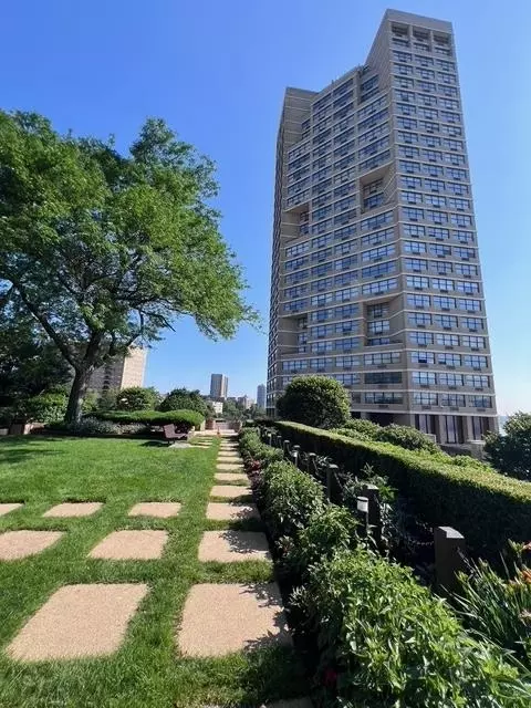 7004 Blvd E #29D, Guttenberg, NJ 07093