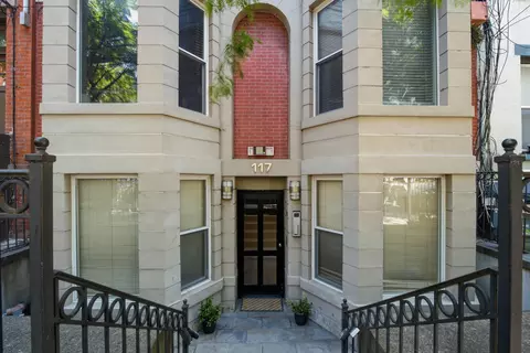 117 Bloomfield St #3A, Hoboken, NJ 07030