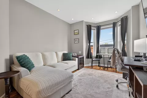 117 Bloomfield St #3A, Hoboken, NJ 07030