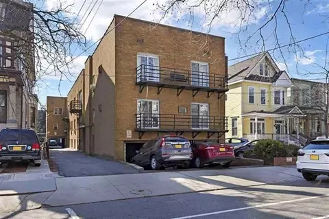 77 Sherman Pl #1A, Jersey City, NJ 07307