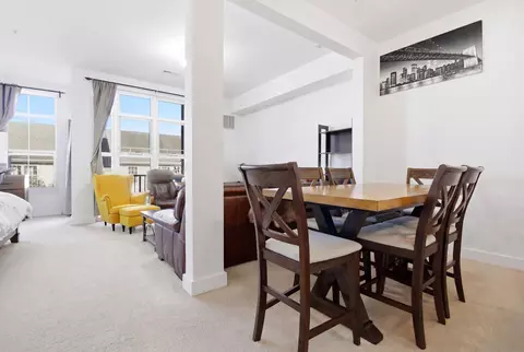 3 Greenwich Dr #97, Jersey City, NJ 07305