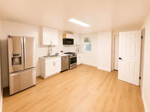 519 Mercer St, Jersey City, NJ 07306