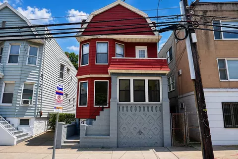 852 W Side Ave, Jersey City, NJ 07306